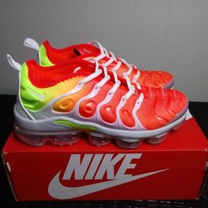 Nike Vapormax Plus Size 7M